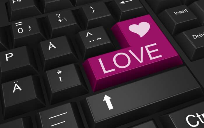 Online Dating Visual Stimuli for Men vs. Women love-4368785_1920