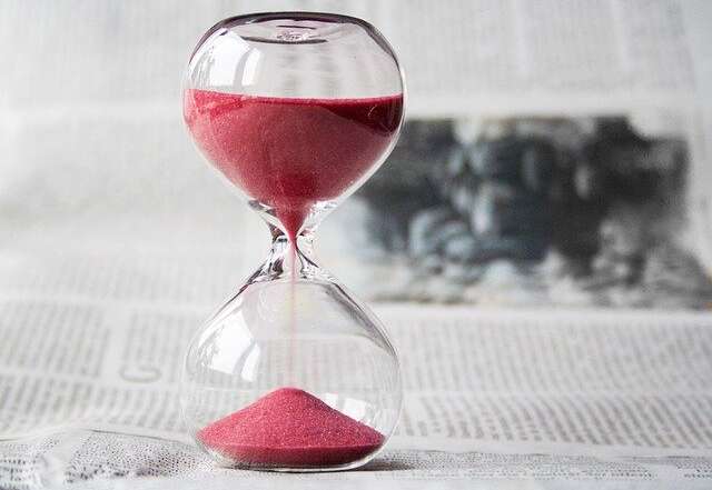 Speed Dating is "Olympics for Singles" speed dating time sand
