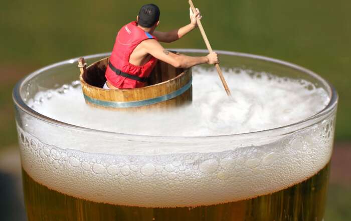beer man row glass