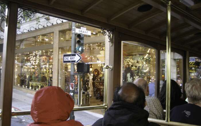 Top Spots & Shops to Visit in San Francisco's Chinatown, California San Francisco's Chinatown shops