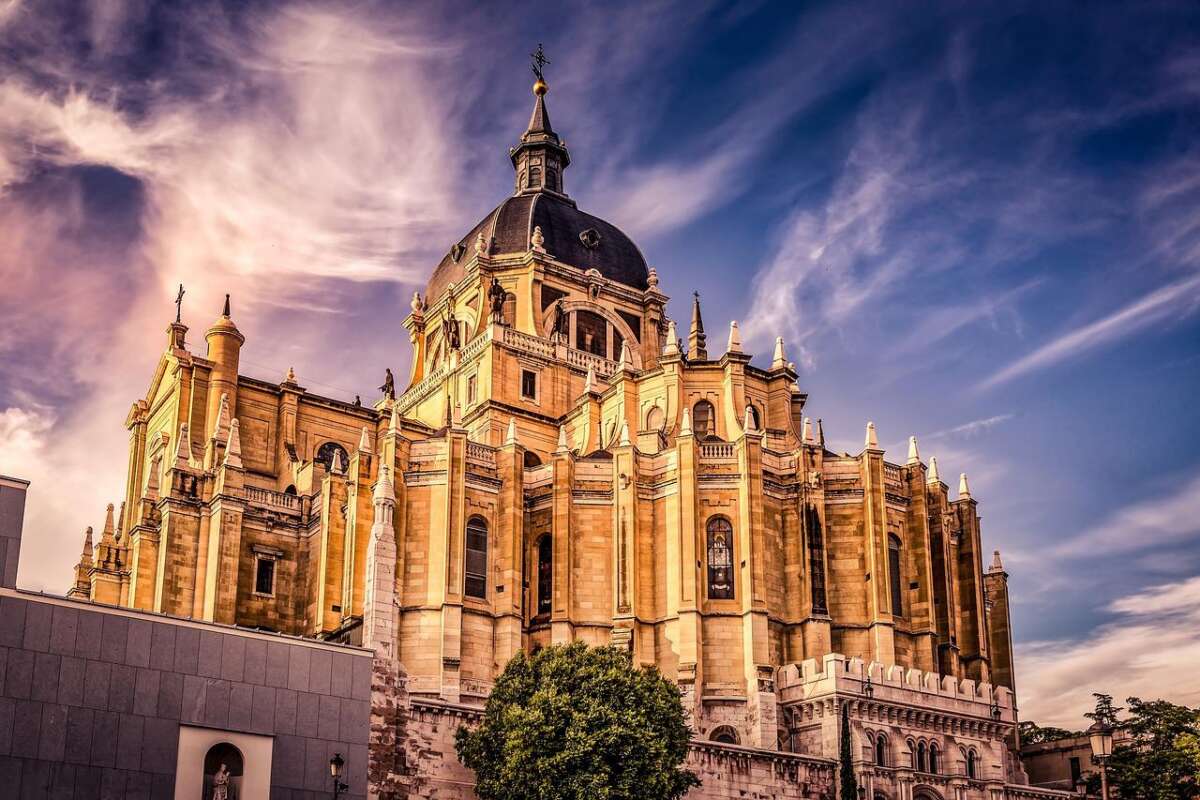 Discover Famous Landmarks in Madrid Spain and What Makes Them So ...