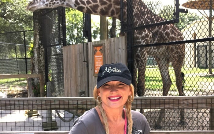 Why November is the Perfect Safari Season giraffe michelle 1
