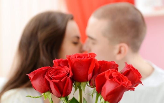 Kissing & Calories: The Surprising Health Benefits of Locking Lips kissing and calories