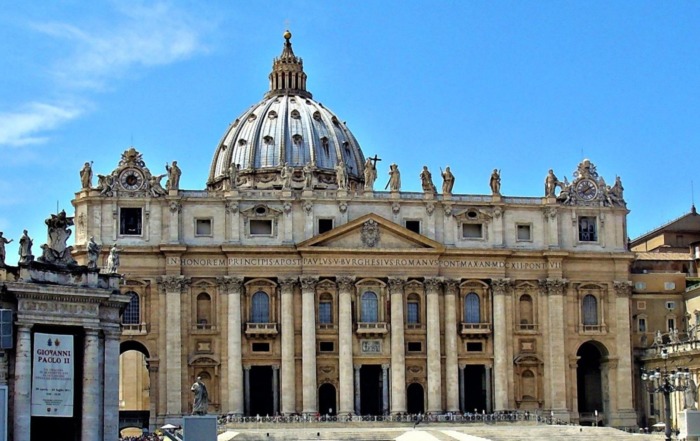 5 Most Visited Museums in the World (and Travel Tips for Each!) vatican museum post